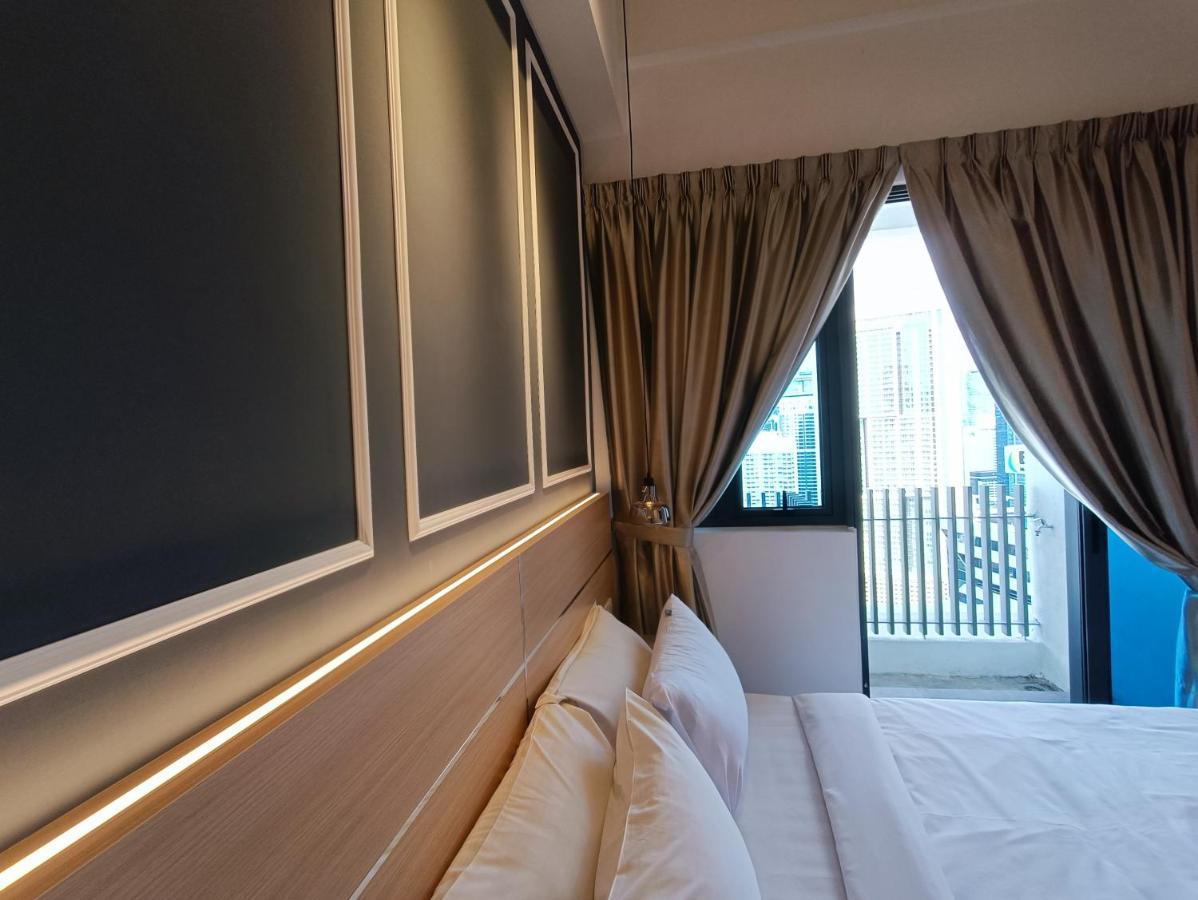 Appartamento Cl 29A Insta Klcc View & Infinity Pool Kuala Lumpur Esterno foto